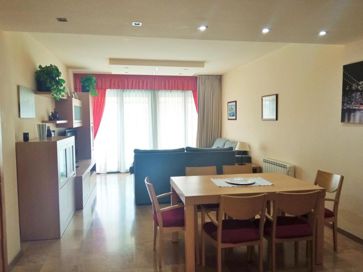 Ainara Garden Family Apartment
