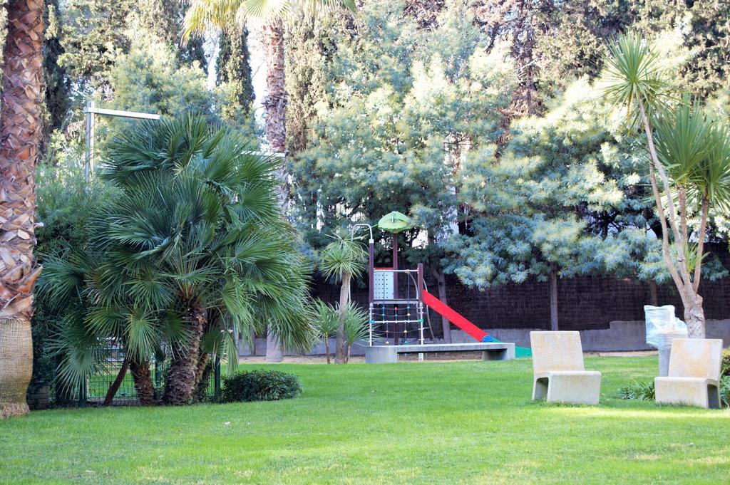 Apartment Ainara Garden Family