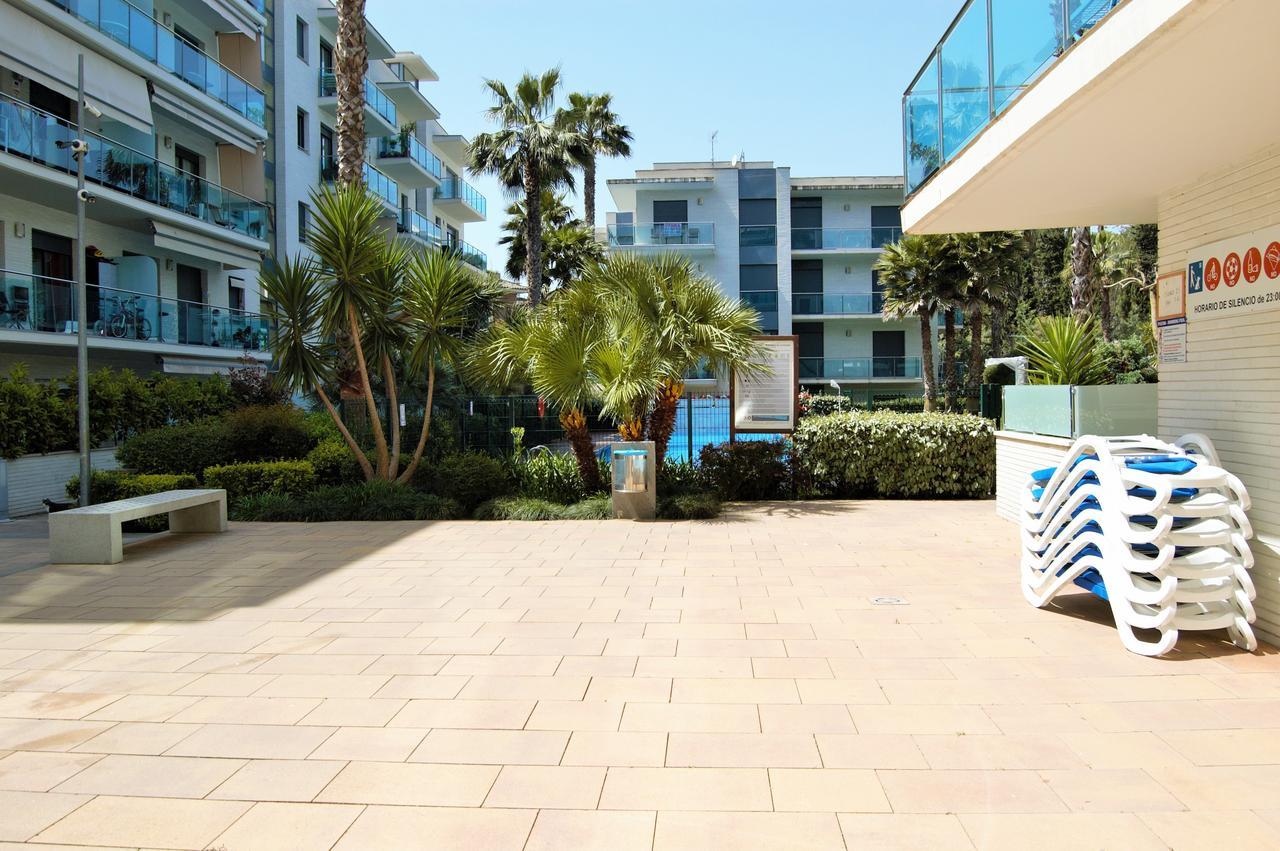 Ainara Garden Family Apartment *