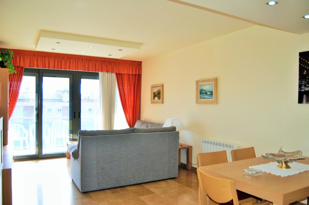 Ainara Garden Family Apartment